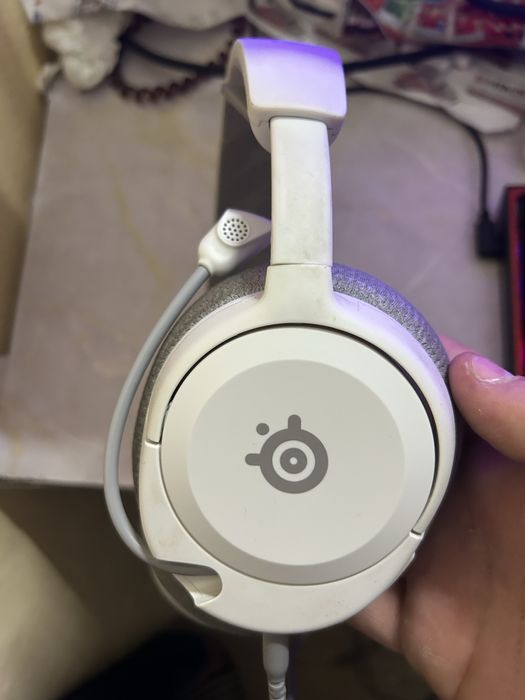 Casti Gaming Steelseries Arctis Nova 1