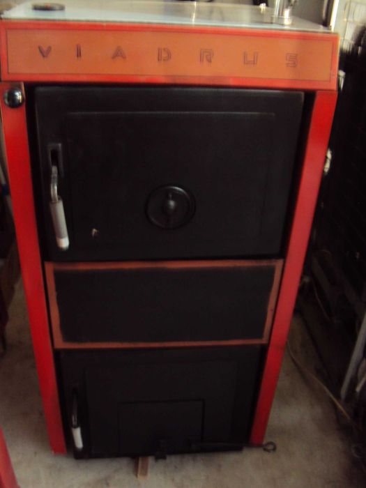 Предлагам чешки котел на дърва и въглища+26kw