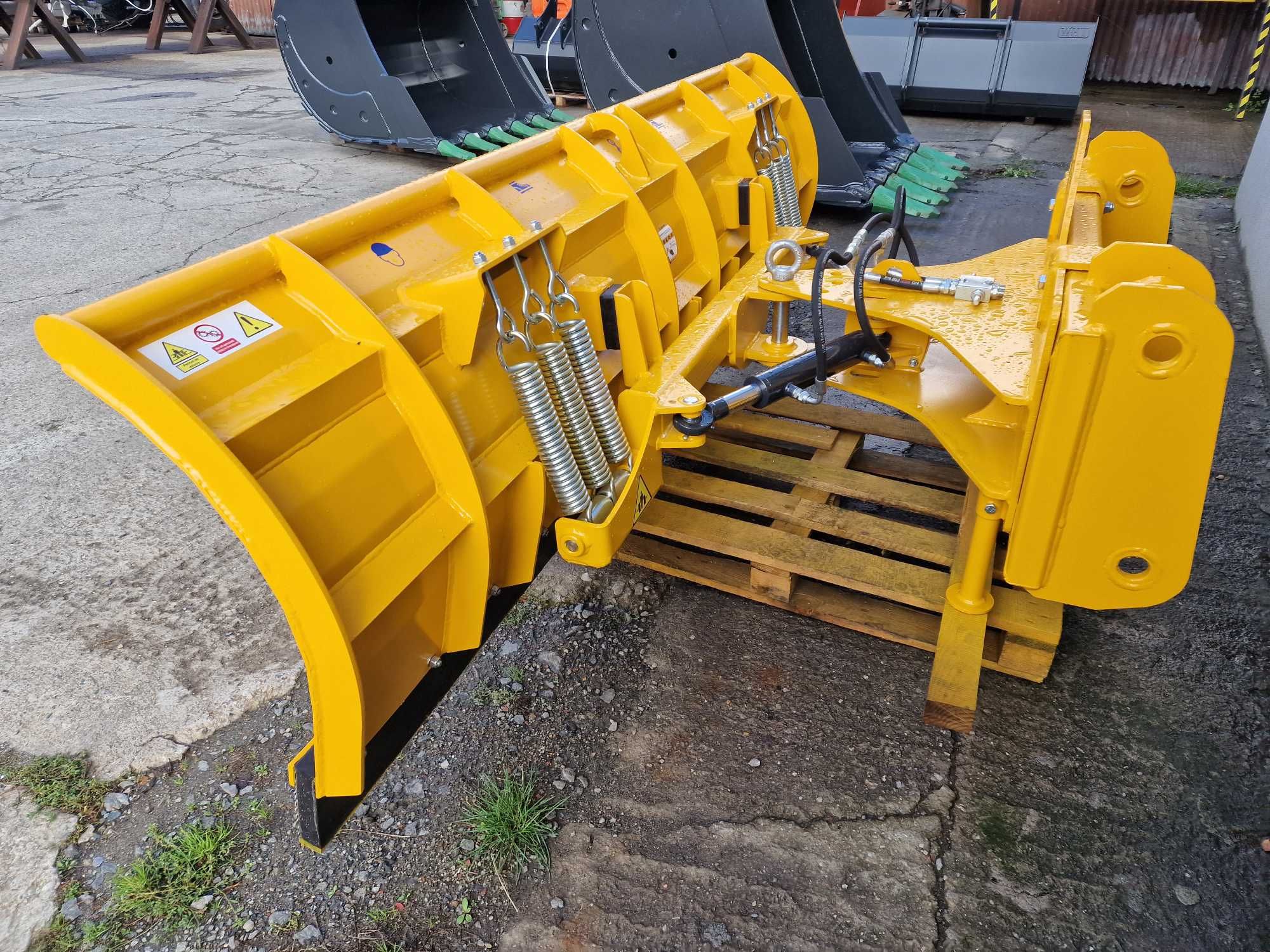 Lama de zapada buldoexcavator