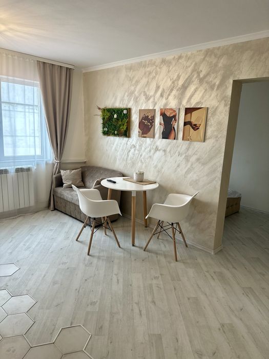 Apartament 2 camere, etaj 1.