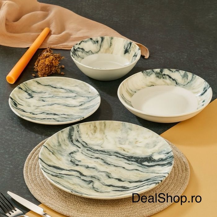 Set de farfurii de masa