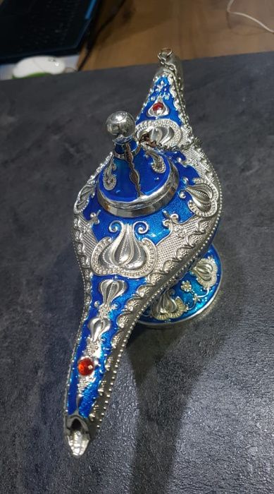 Lampa lui Aladdin din Dubai (albastru, mare) - cadou perfect