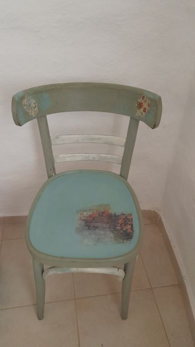 Ретро стол виенски