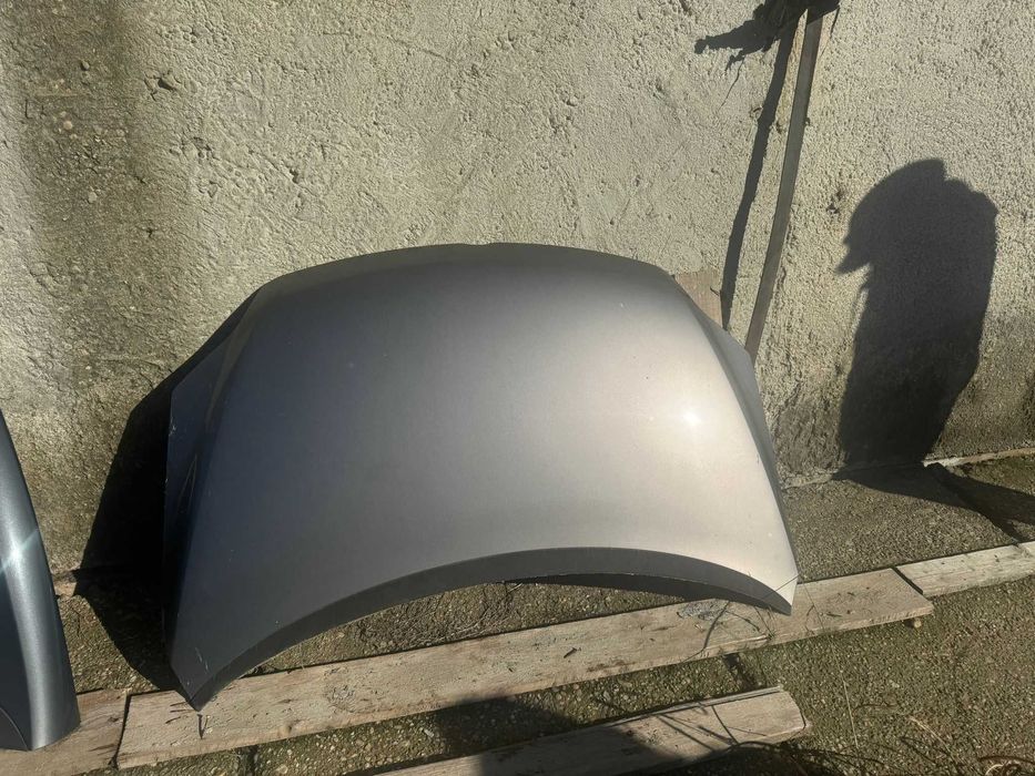 Capota motor Golf 5 plus