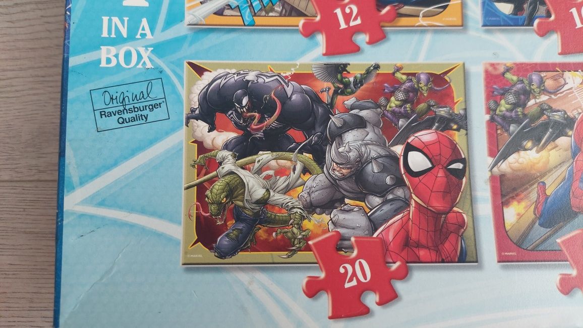 puzzle 4 in 1 Spider Man ieftin!