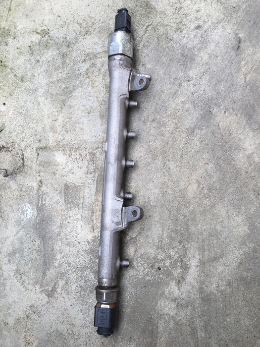 Rampa injectoare cu senzori  686467