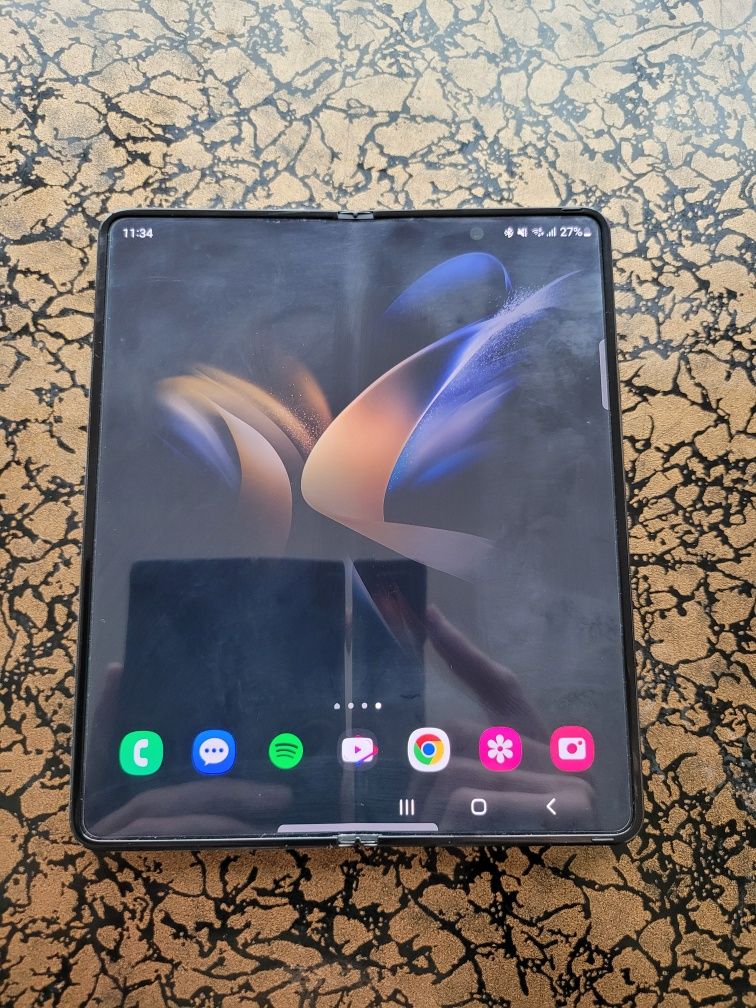 Samsung galaxy z fold 4 256gb black