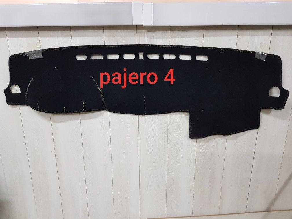 Накидки на панель Pajero 4, hyndai elantra, tucson, corolla 2014.