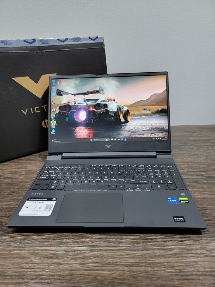 мощный 12-ядепный i5 ноутбук HP Victus, для игр и графических программ