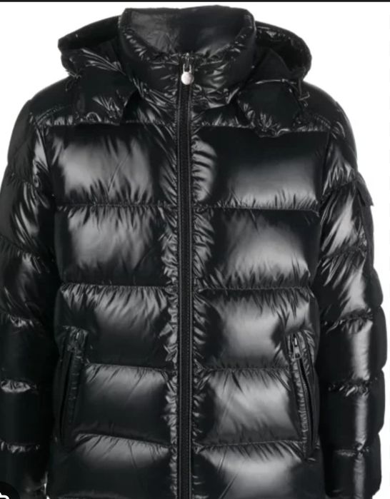 Нов модел якета Moncler