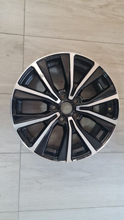 1 buc 18 Ford Puma 17 L1TC-1007-AA