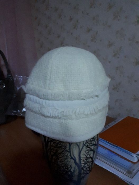 продается головной убор женский