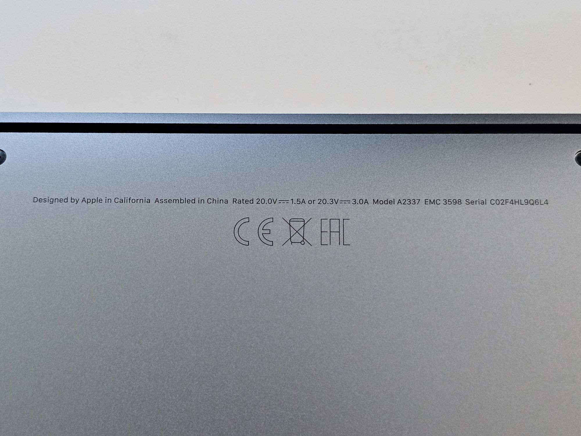 Laptop Apple MacBook Air 13-inch, True Tone, procesor Apple M1 (nou)