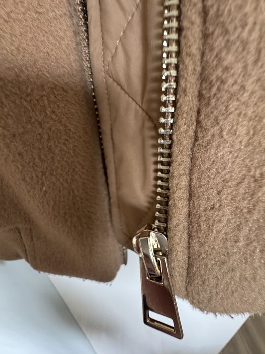 Яке тип бомбър Zara