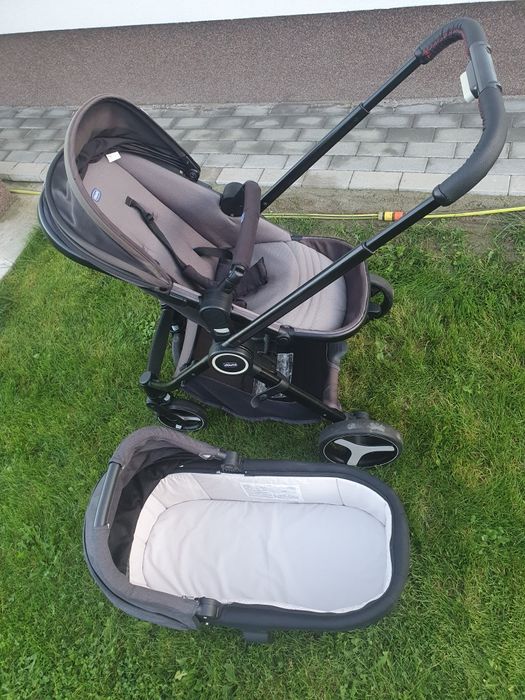 Vand carucior Chicco Trio Best Friend