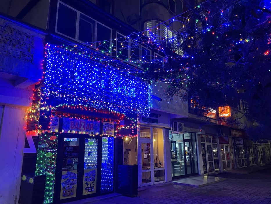 Vand afacere la cheie likidare marfa pret bun