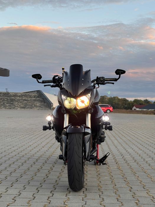 Kawasaki Z1000 Naked - Touring Edition