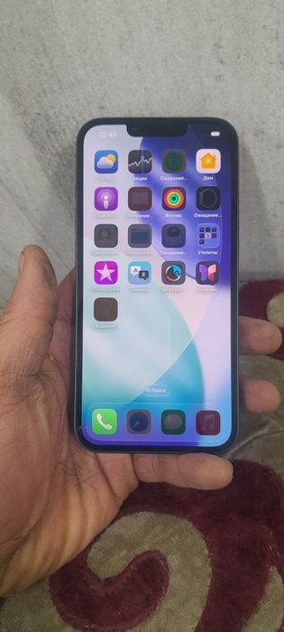 Продам IPhone 13 128г новый цена 200000тыс