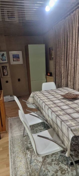 Продается 2 комнатная квартира ремонт ул.Шота Руставели Яккасарай