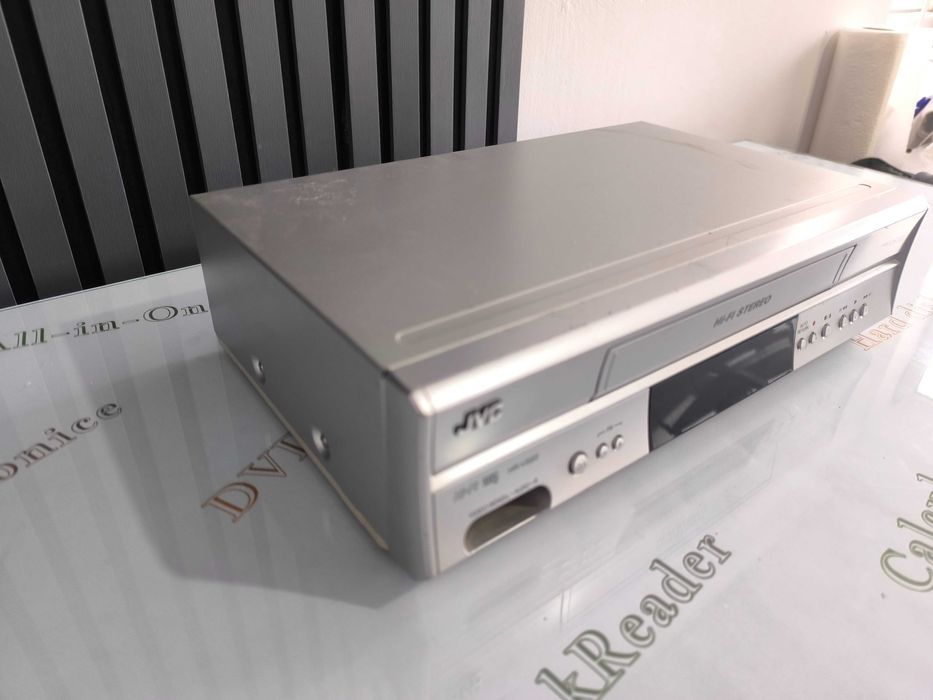 Video Recorder JVC HR-V520SE - Funcțional, Testat