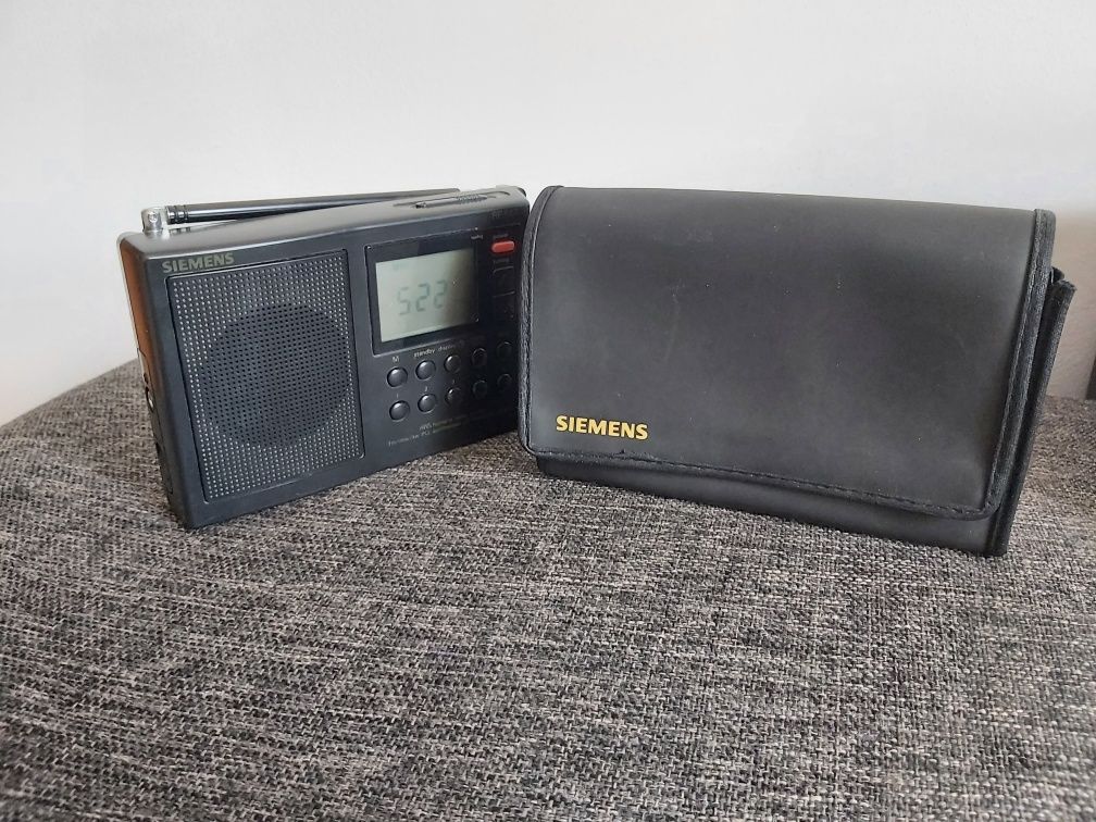 Radio Siemens RP 647