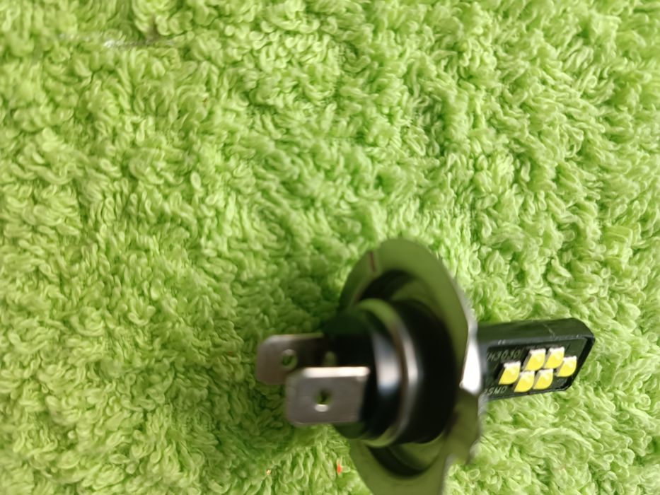 Becuri auto H1 H3 HB