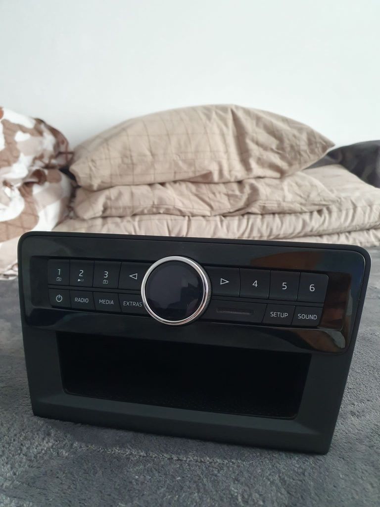 Radio multimedia player OEM Skoda Rapid, nou, euro 6.