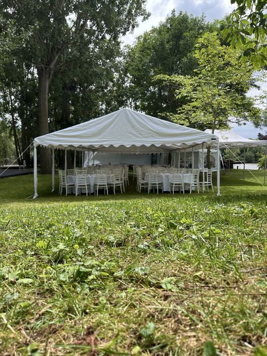 Corturi, mese, scaune pentru evenimente de inchiriat