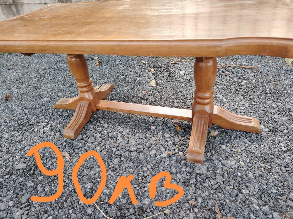 Холни маси от дърво 2бр