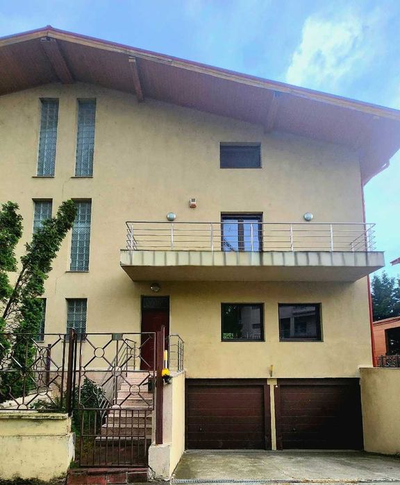 Inchiriez birou executiv Calea Floreasca 242