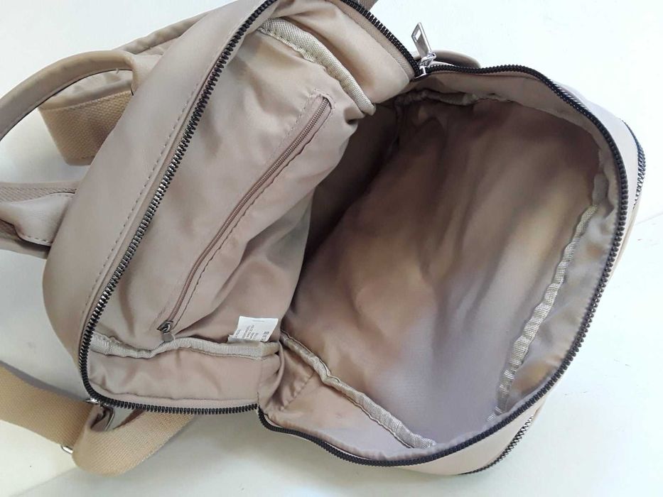 Раница за 18лв.  Удобна