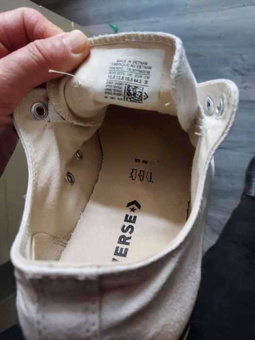 Teniși converse noi