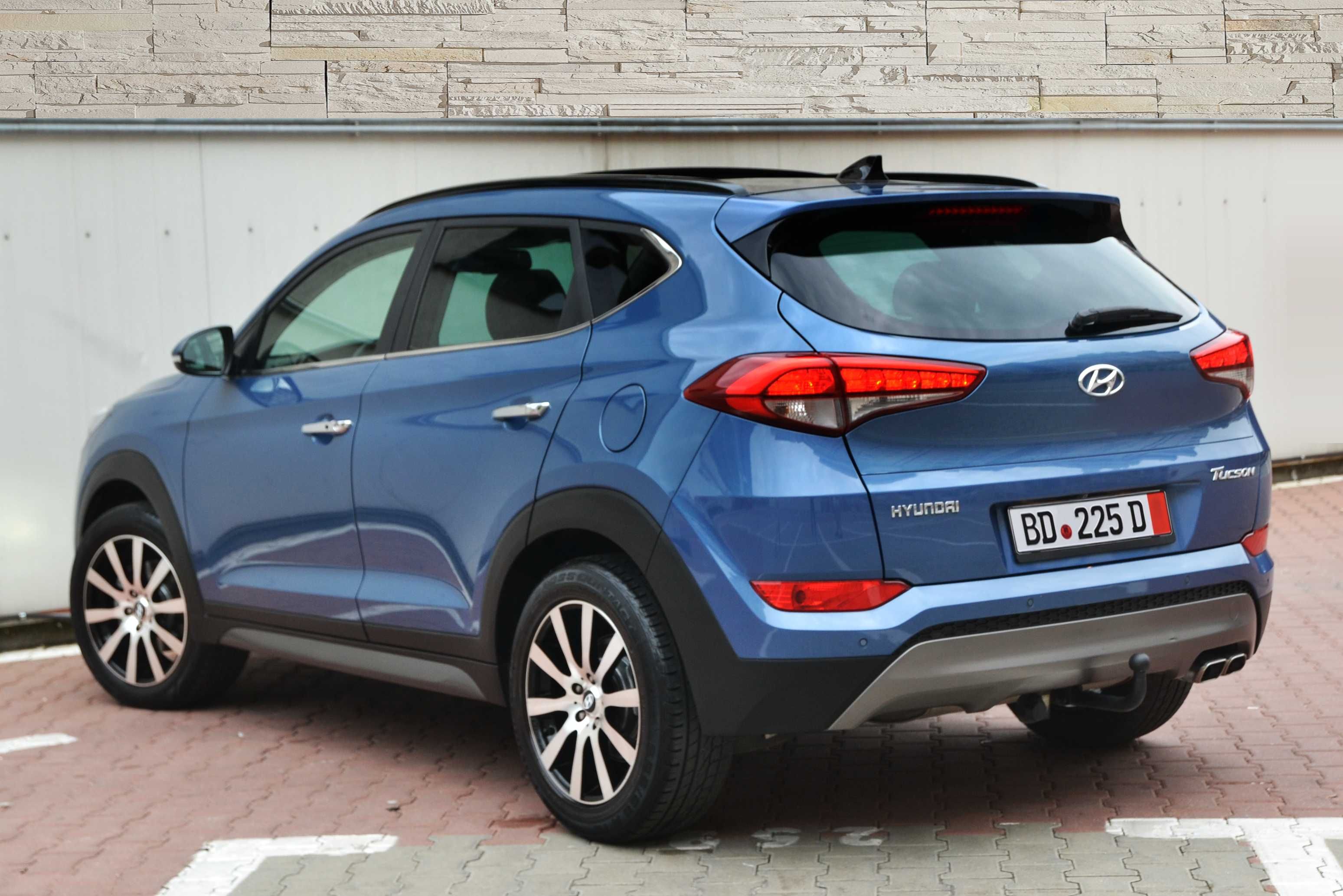Hyundai Tucson 2.0 / Panoramic / Full Assist / Ventilatie