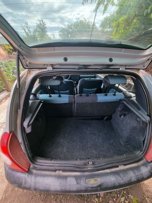 Рено клио на части