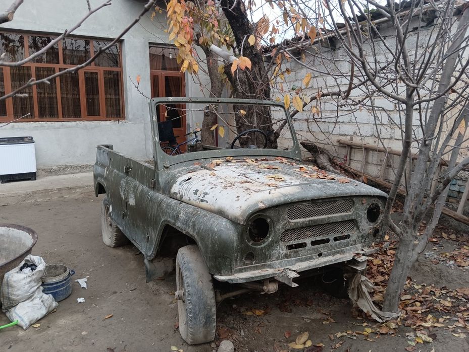 УАЗ в разборе с запчастями