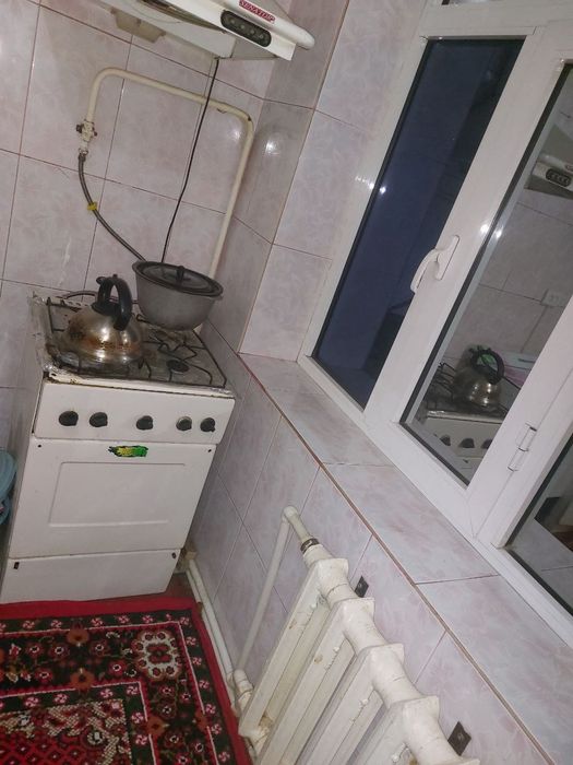 Тезда Мелодияда 2хона 4этаж  кирпичный квартира сотилади