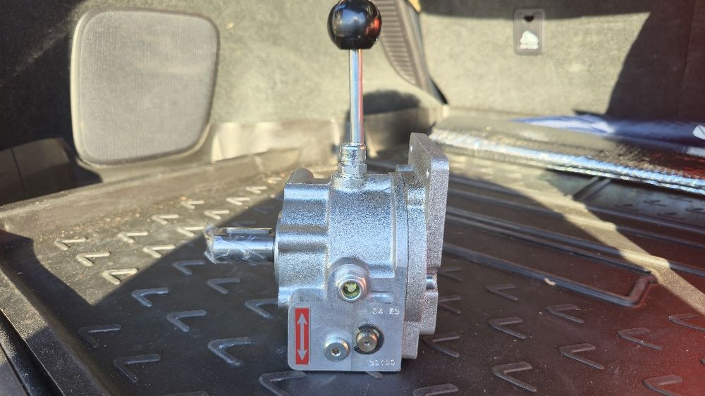 Cuplaj mecanic reversibil,nou,nefolosit,marca Hydrocap 30100