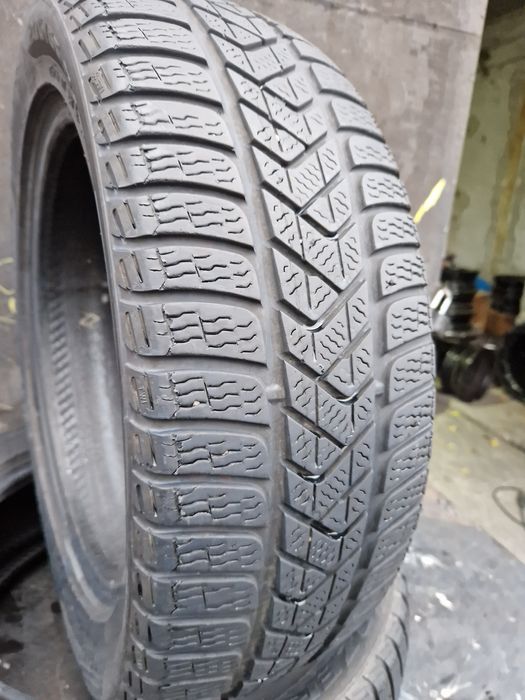2 Anvelope Pirelli 205 55 R17 M+S