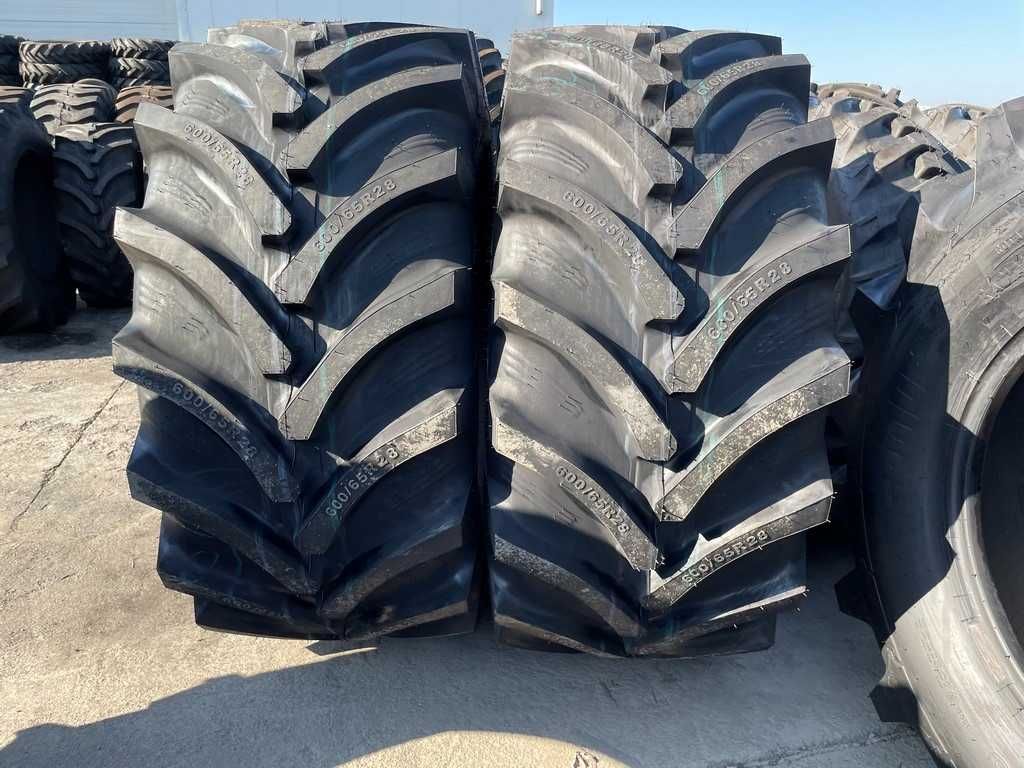 Anvelope Radiale de tractor 600/65R28 OZKA tubeless Case Fendt