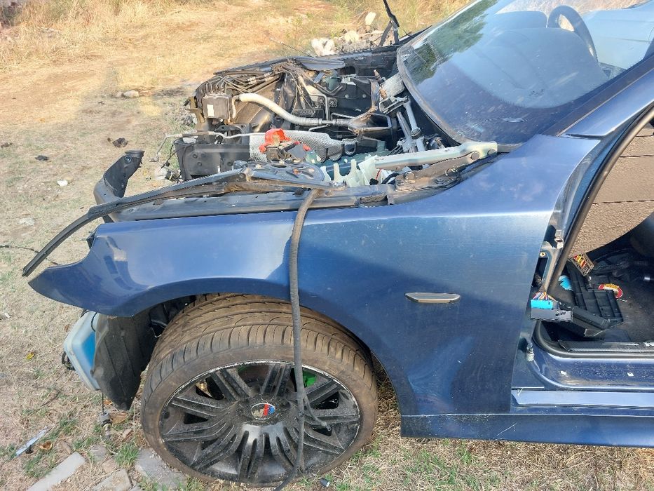 бмв е60 2.5i e60 bmw  врати, калници багажник