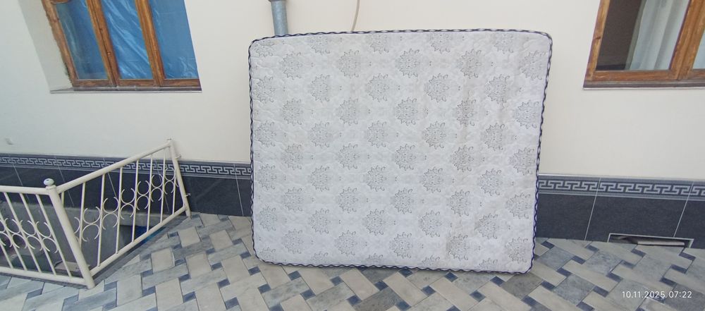 Pastel sotiladi 200×170×20 razmerda