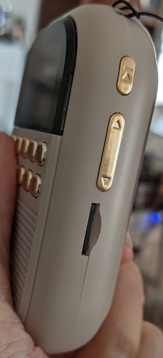 Radio portabil cu MP3 pe usb NOU
