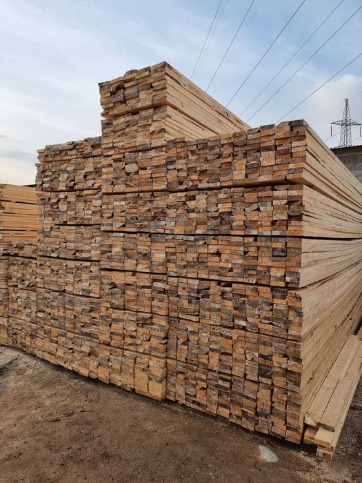 Пиломатериалы Доска обрезной Балка сртопила обришетка Каркасный дом