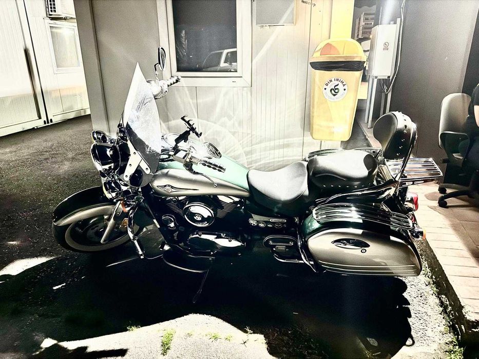 Vând Kawasaki Nomad 1600, an fabricație 2005, 44.000 mile