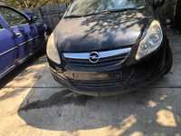 Far stanga/dreapta Opel Corsa D 2008