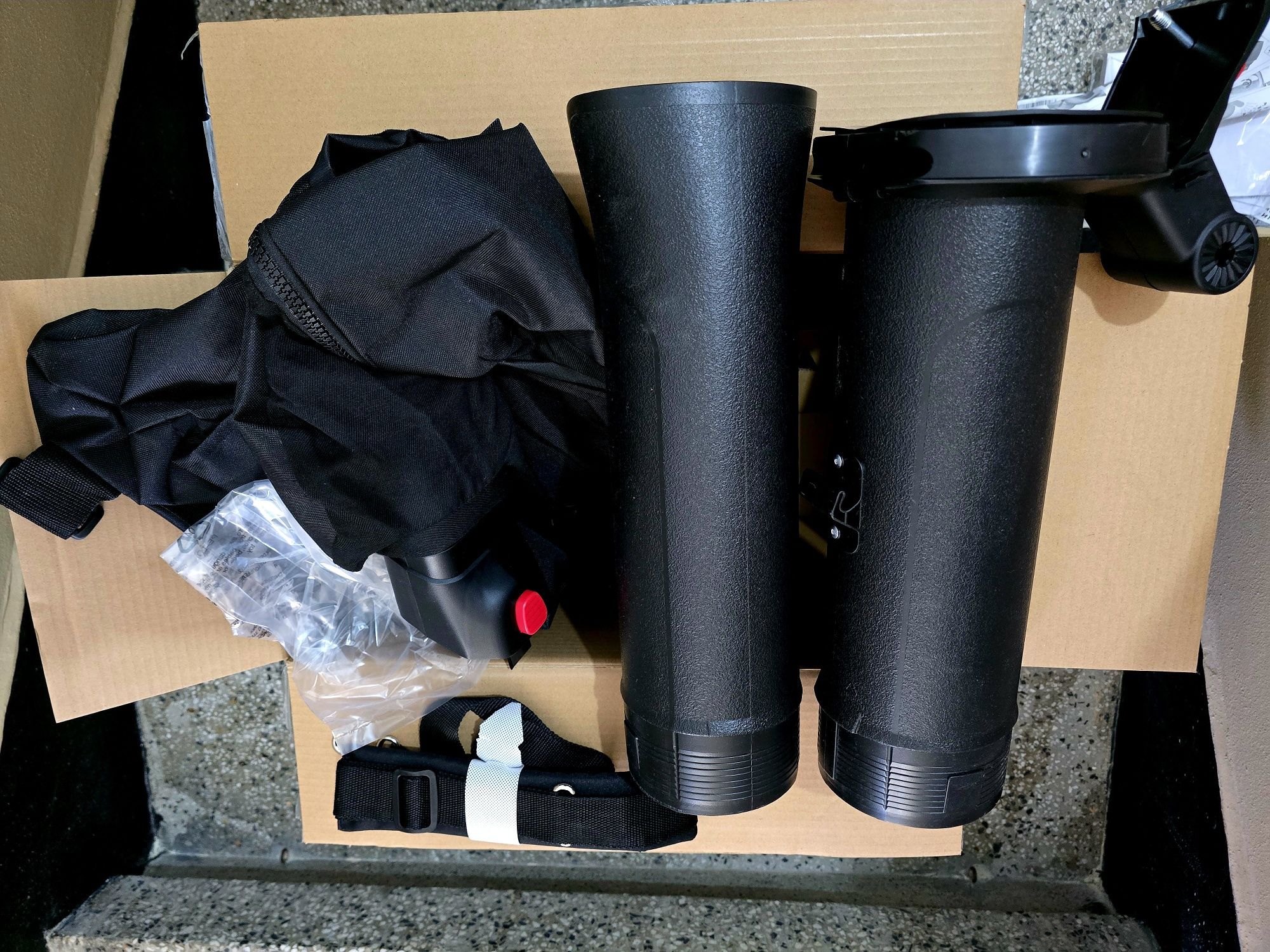 Листосъбирач Bosch Universal Gardentidy 2300