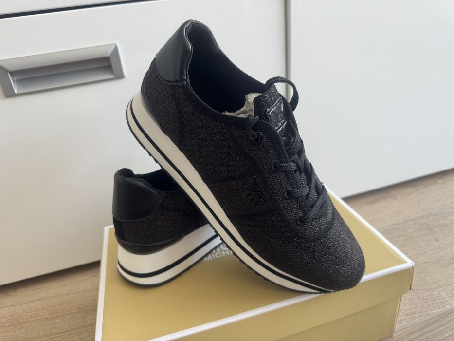 Michael Kors sneakers, MK маратонки