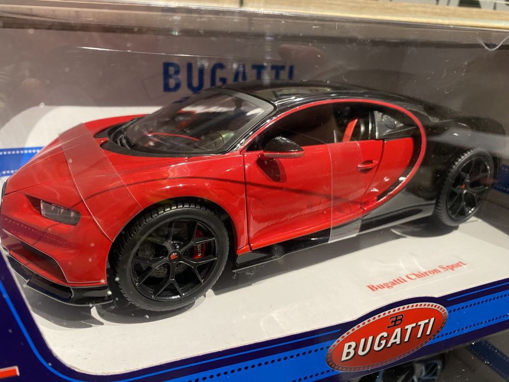 BBURAGO BUGATTI CHIRON Sport roșu/negru machetă auto scara 1:18