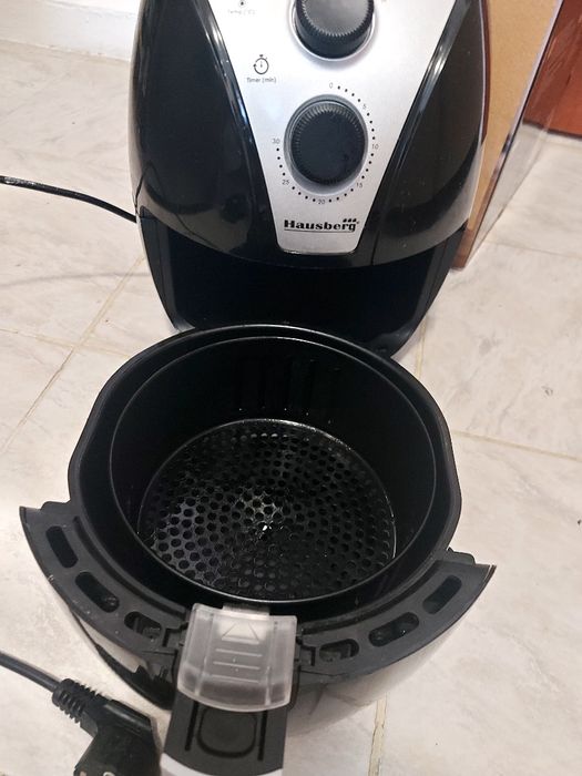 Friteuza cu aer cald - Hausberg