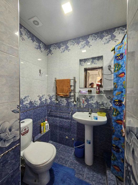 Масжид Бектемир.5.5 sotihda 17xonali uy sotaman. Хостелга зор вариант.